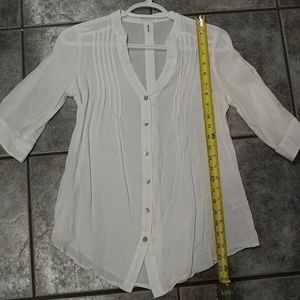 (4/$20) F21 White semi sheer shirt
